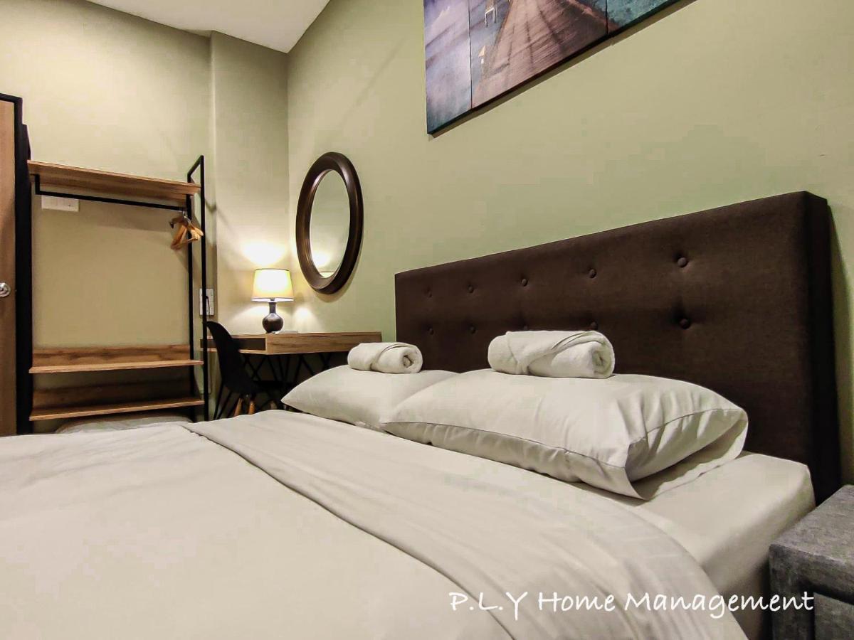 Crystal Cozy Poolview Netflix Waterpark@ Station 18 * Ipoh